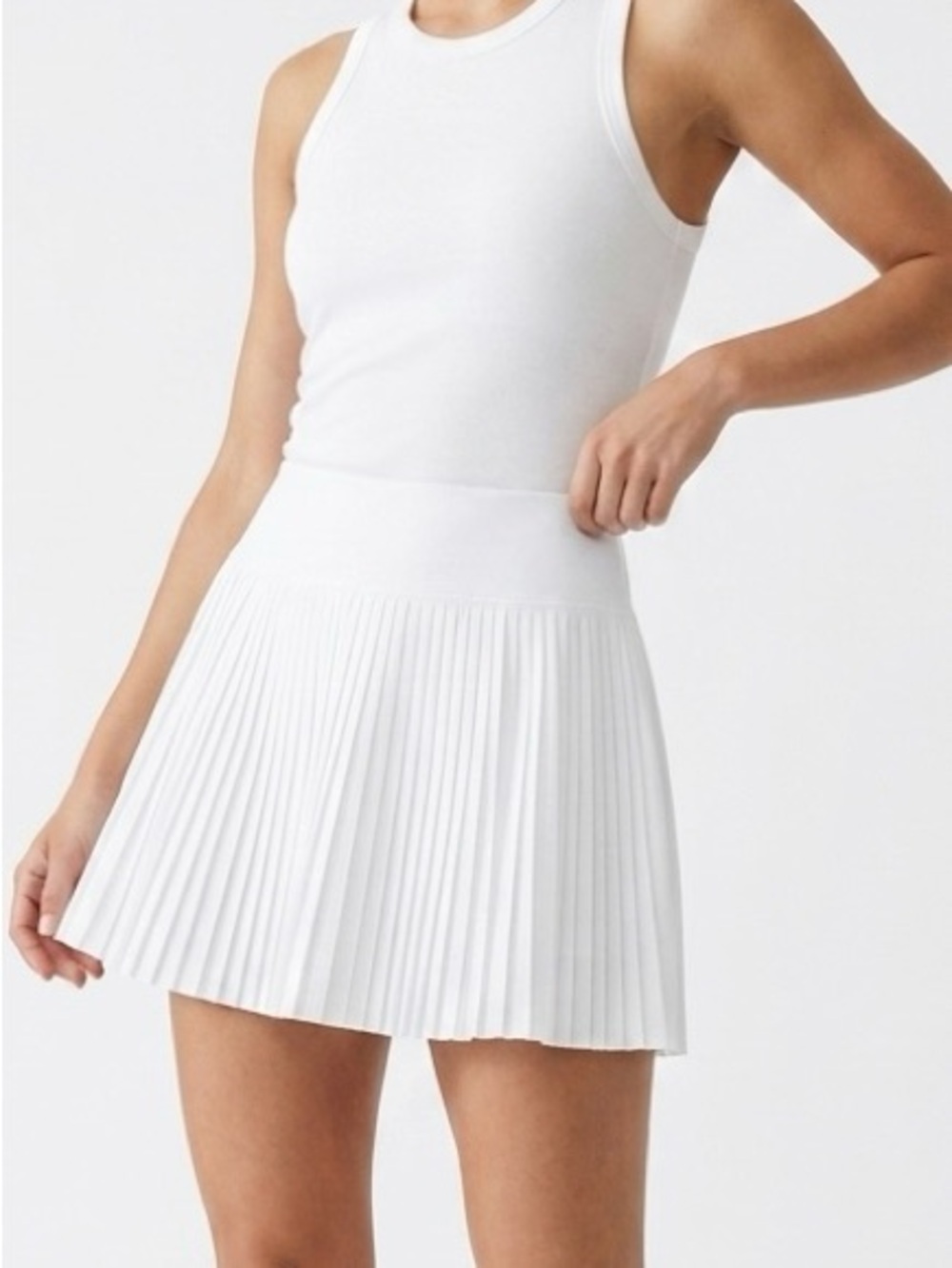 Halara White Breezeful Pleated Tennis Skort Size M New NWT Sporty Prep
